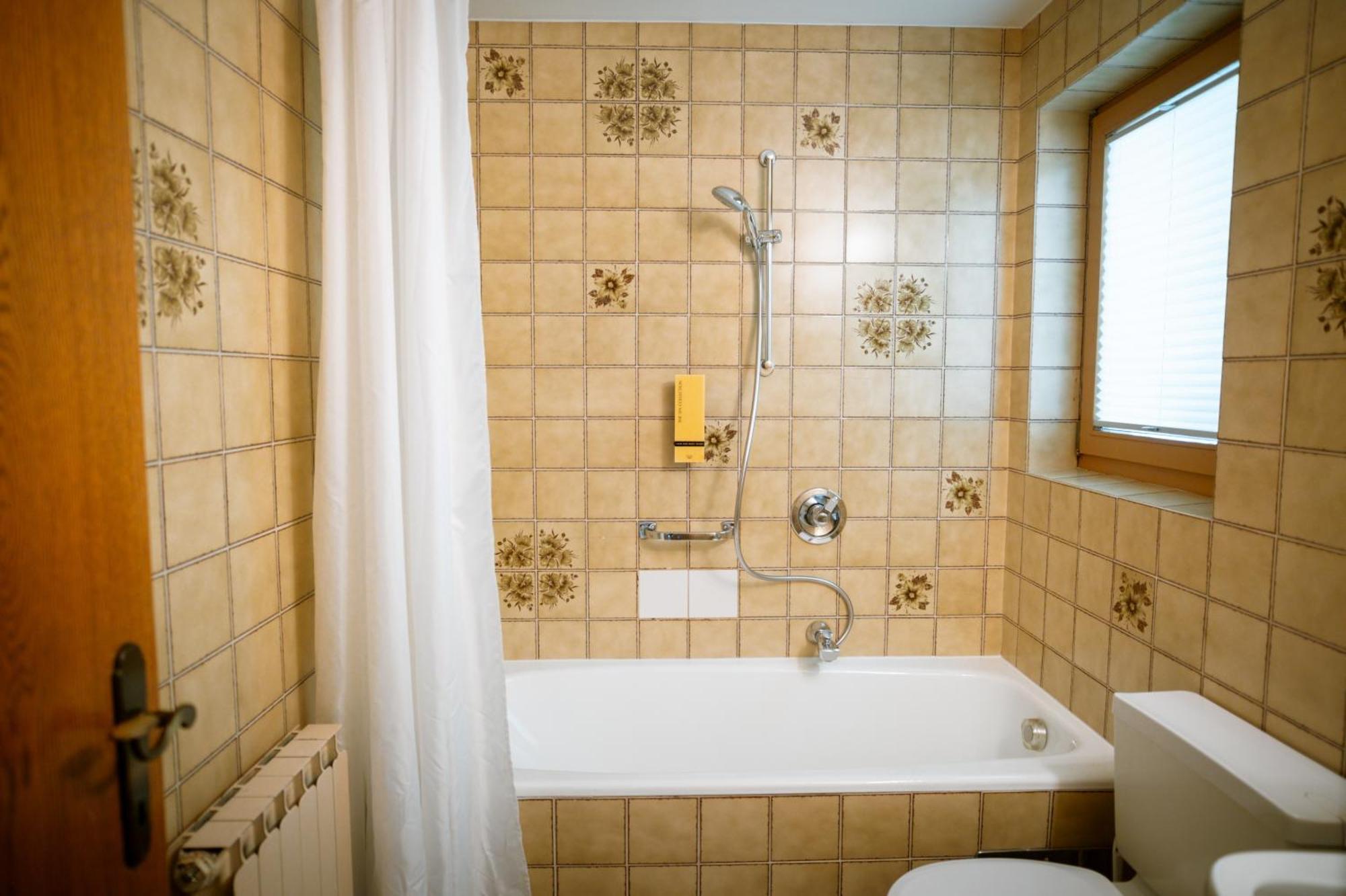 Apart-Garni Innerwiesn マイヤーホーフェン 部屋 写真